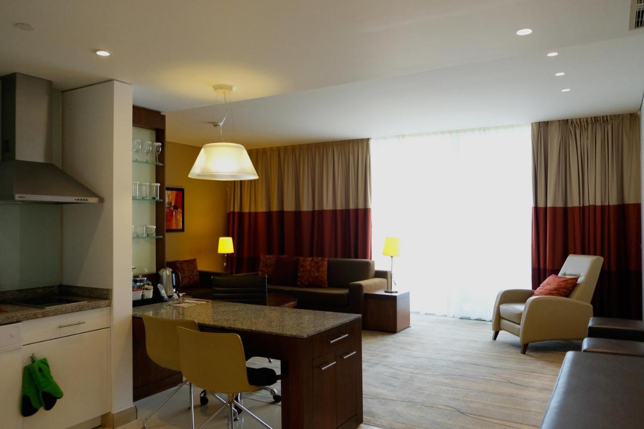 أجنحة وشقق ستاي بريدج - فندق 5*